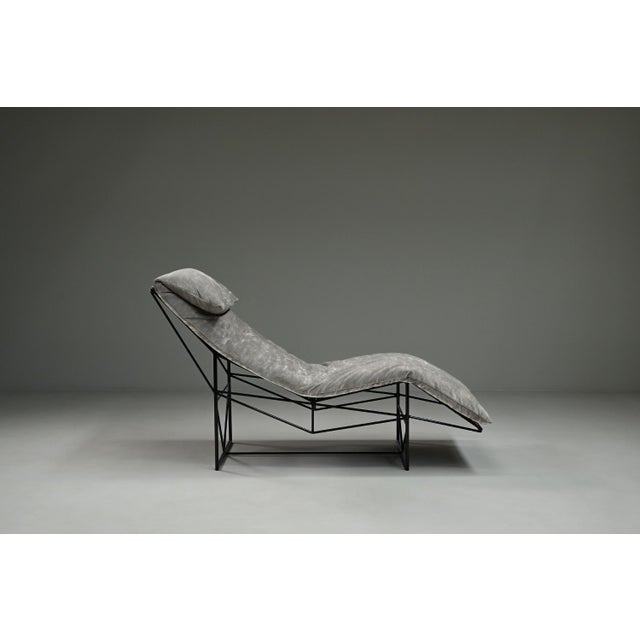 Claire Lounge by Paolo Passerini for Uvet Dimensione, Italy, 1980s, in Very Good conditions. Designed 1980 to 1989 I have...