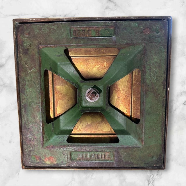 1910s Emeralite Baker’s Desk Lamp From h.g. McFadden & Co. For Sale - Image 13 of 14