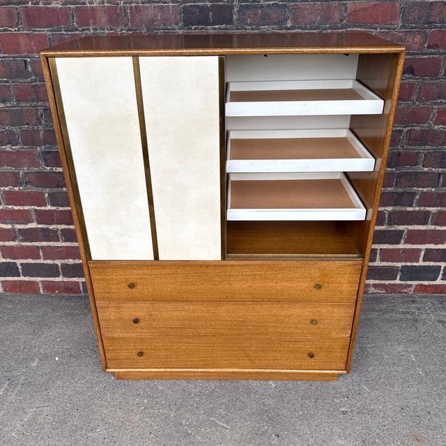 Harvey Probber Mid-Century Modern Tall Chest Crafted in Mahogany Leather and Brass-Accented For Sale - Image 10 of 12