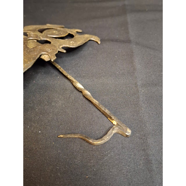 Rare 18th C Wrought Iron Double Crusie Phoebe Grease Lamp Bird Motif Folk Art For Sale - Image 15 of 18