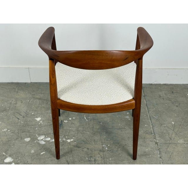 1960s Hans Wegner - The Chair - Jh 503 Round Chair in Teak - Johannes Hansen Denmark For Sale - Image 9 of 12