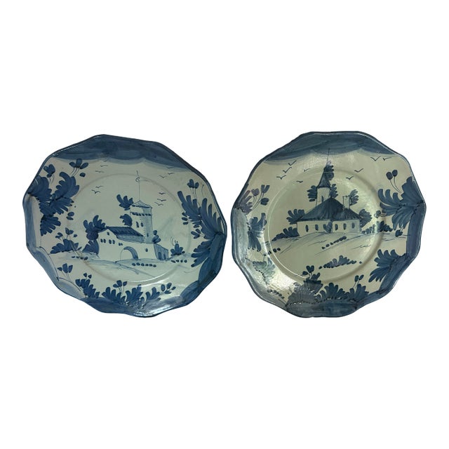 Pair of Delft Style Vintage Hand Painted Plates For Sale