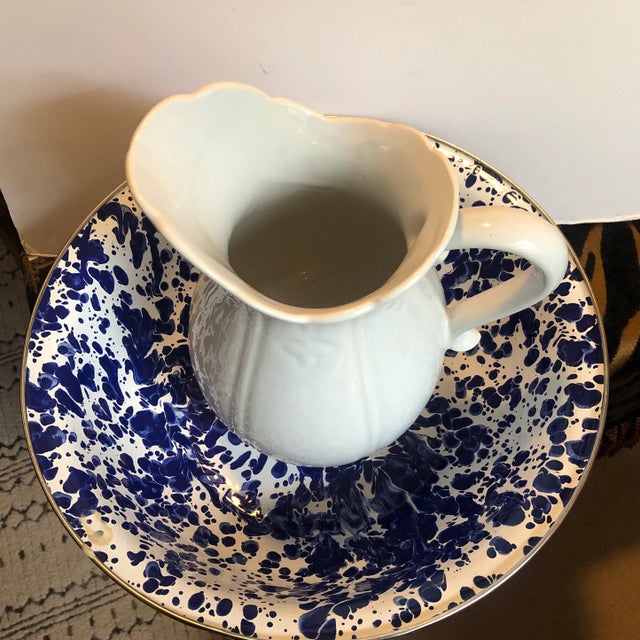 American 1990s Blue and White Pitcher and Bowl - 2 Piece Set For Sale - Image 3 of 12
