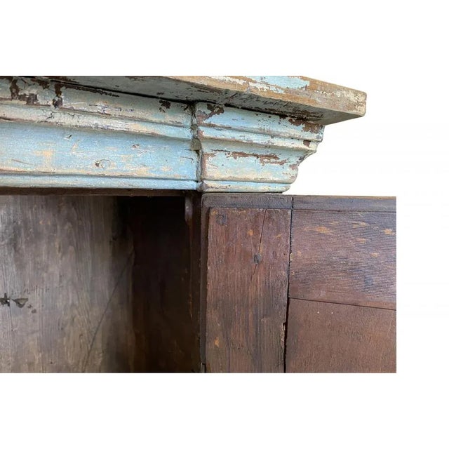 Blue Italian 18th Century Light Blue Painted Cabinet For Sale - Image 8 of 13