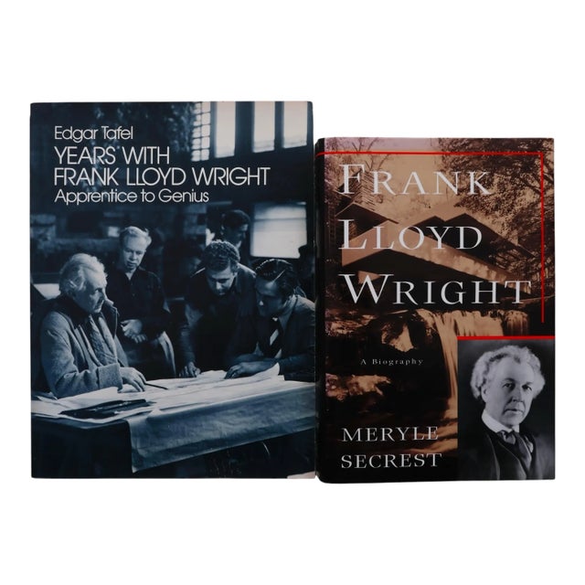 Frank Lloyd Wright Books - Set of 2 For Sale