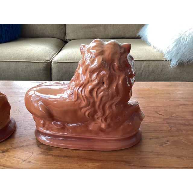 Pair of 19th Century Staffordshire Lions For Sale - Image 11 of 18