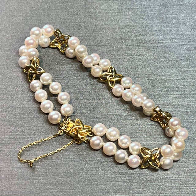 Fine Quality Mikimoto Estate Akoya Pearl Bracelet 18k Gold 7.25" 5.1 mm Certified $4,950 210634 Nothing says, “I Love you”...