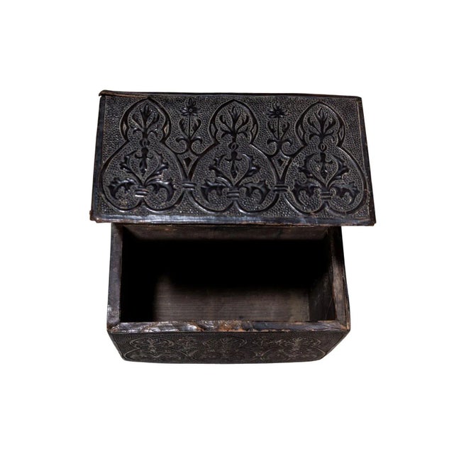 1940s Antique Leather Box For Sale - Image 5 of 5