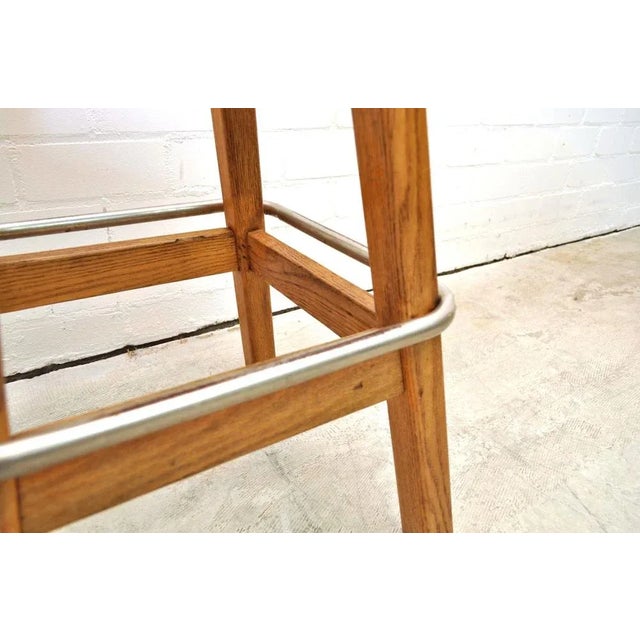 1960s Set of American Bar Stools in Oak, 1960s For Sale - Image 5 of 8