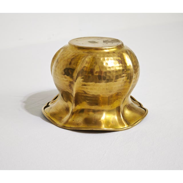 Mid-Century Modern Hand-Hammered Brass Vase by Cognolato, Italy, 1950s For Sale - Image 6 of 17