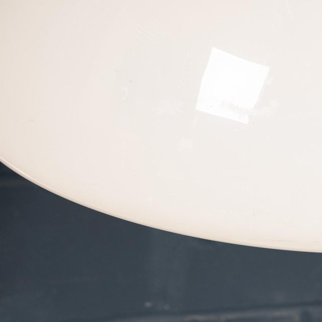 White Vintage Italian White Serpente Floor Lamp by Elio Martinelli for Martinelli Luce, 1965 For Sale - Image 8 of 18