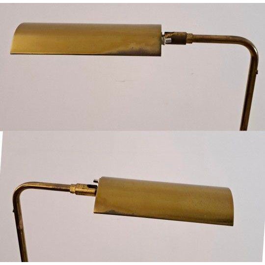 1960s Vintage MCM Koch & Lowy Adjustable Pharmacy Floor Lamp W/Swivel Head 14468-6 For Sale - Image 5 of 12