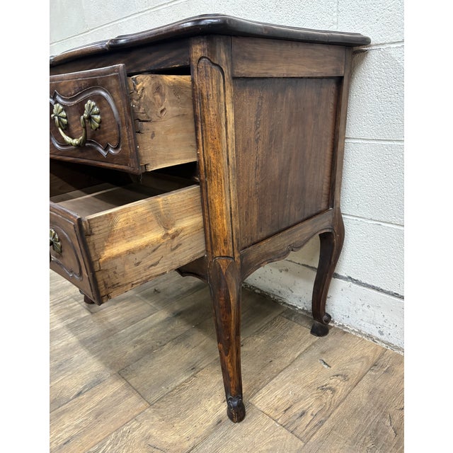Wood Vintage French Provincial Louis XV Style Carved Commode Dresser Chest of Drawers For Sale - Image 7 of 12