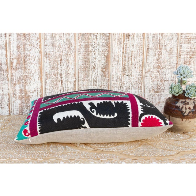 Fizuza Gul Suzani Lumbar Pillow For Sale In Los Angeles - Image 6 of 9