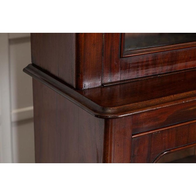 Large Antique English Glazed Mahogany Bookcase, 1880 For Sale - Image 12 of 18