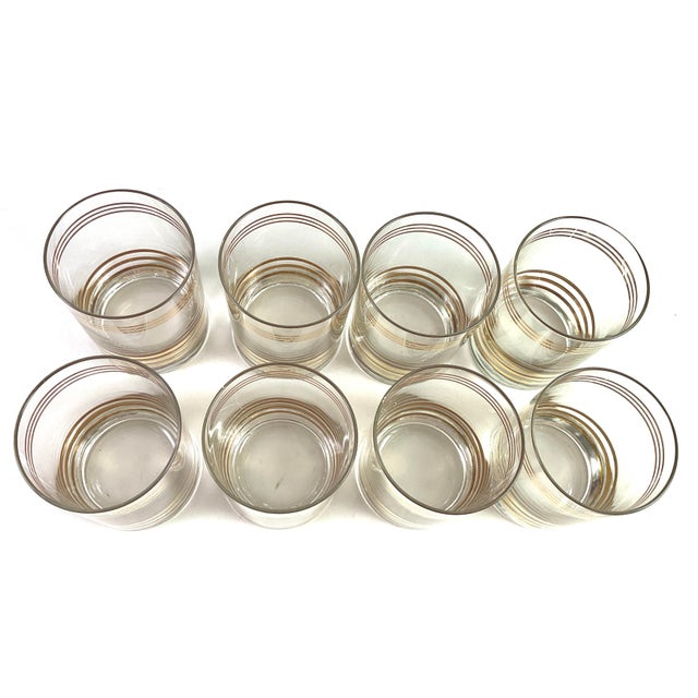 1950s Mid-Century Modern Gold Banded -Low Ball/Rocks Glass/Old-Fashioned Glass/Tumblers – Set of Eight For Sale - Image 4 of 6
