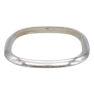 Modern Geometric Solid Sterling Silver Bangle For Sale