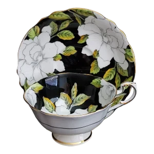 1940's Paragon by Appointment Teacup Saucer Royal Family Commissioned h.m. The Queen & h.m. Queen Mary Double Warrants White Gardenia Pattern