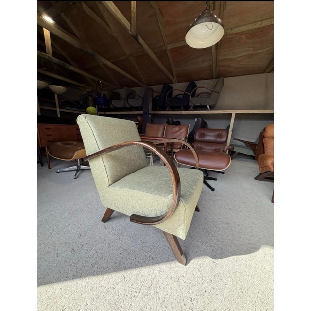 Mid-Century Modern Bentwood Lounge Chair by Jindrich Halabala For Sale - Image 3 of 14