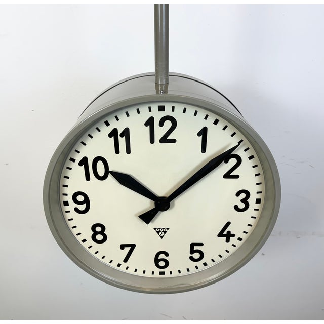 Metal Large Industrial Double Sided Railway Clock from Pragotron, 1960s For Sale - Image 7 of 18