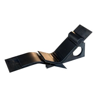 Lineae Chaise Lounge in Blended Iron and Italian Leather by D´ARK Atelier For Sale