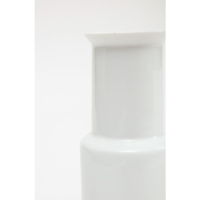 1950s Vintage Chinese Porcelain Vase, Signed For Sale - Image 5 of 8