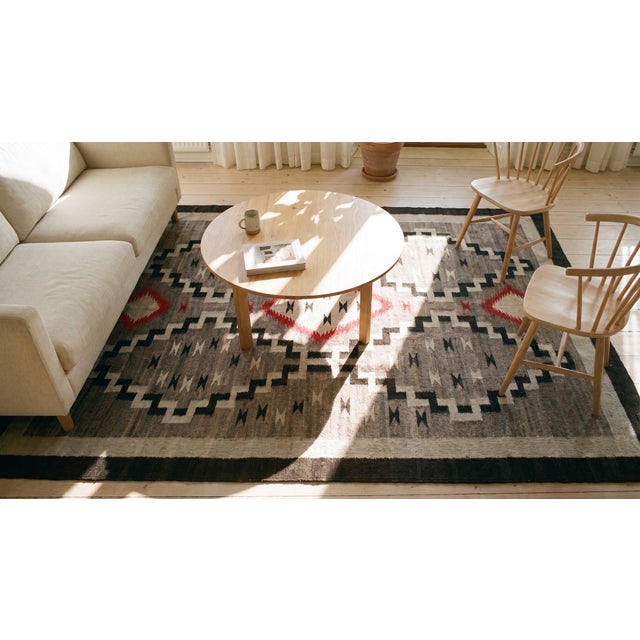 Black Early 20th Century Navajo Rug ( 5' x 7'6" - 152 x 230 ) For Sale - Image 8 of 10