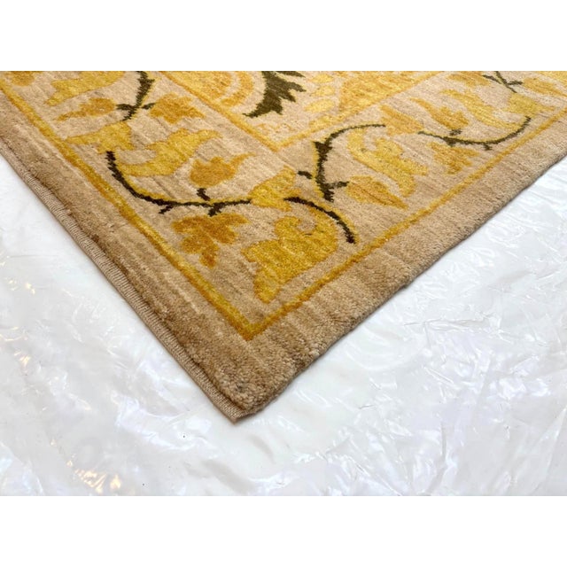 1980s 1980s Spanish Rug , 9' X 12'8" For Sale - Image 5 of 5