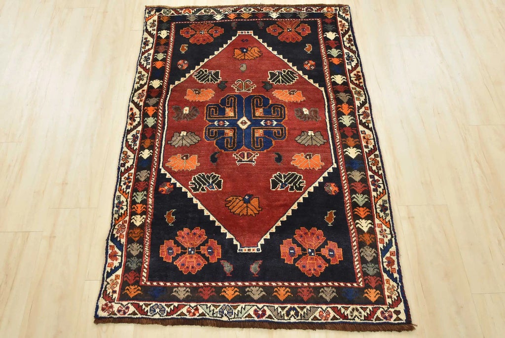 Qashqai Rug 3'4'' X 4'11'' Red Wool Vintage Tribal Hand-Knotted
