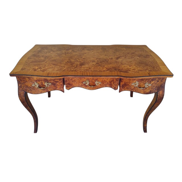 Add a touch of la dolce vita to your workspace with this exquisitely restored mid-20th-century Italian writing desk....