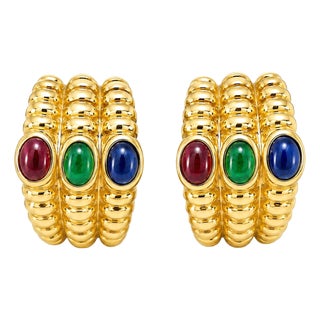 Mid 20th Century 14k Yellow Gold Cabochon Ruby Emerald Sapphire Clip Earrings, Pair For Sale