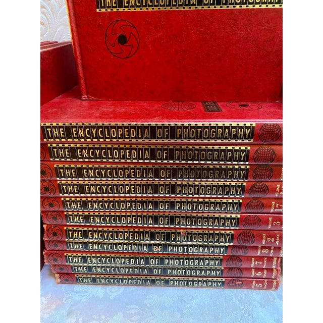 Such a beautiful set of 18 filled with absolutely beautiful images, many that are farmable. There is so much information...