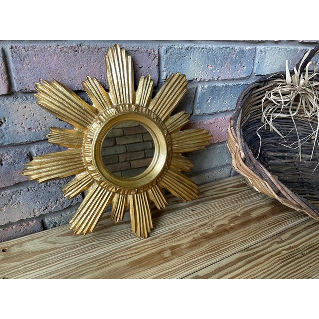 1960s Italian Florentine Radiant Giltwood Sunburst Wall Mirror For Sale - Image 14 of 15