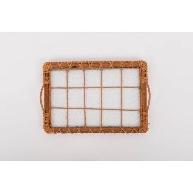 Vintage Italian Wicker and Glass Serving Tray, Italy, 1970s For Sale - Image 3 of 6
