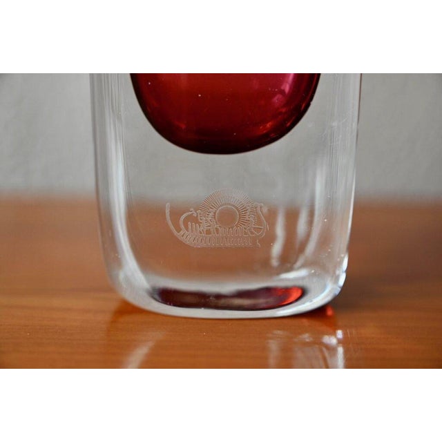 Swedish Glass Vase by Nils Landberg for Orrefors, 1960s For Sale - Image 4 of 13