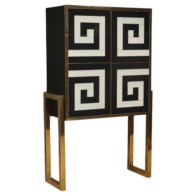 Armadietto Moderno Con Porta Bottiglie Interno Designer For Sale - Image 6 of 6