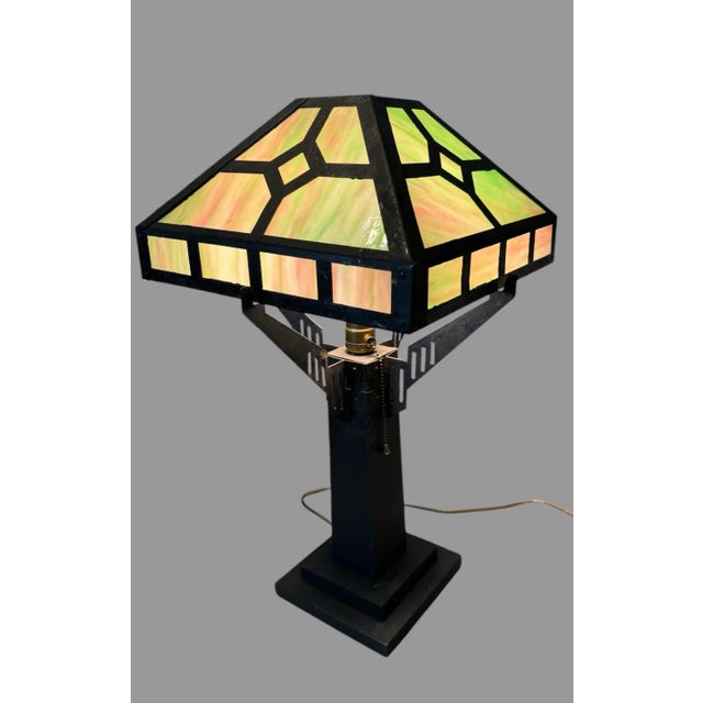 Mission Early 20th Century Mission Arts & Crafts Style Metal Framed Slag Glass Table Lamp With Oak Base For Sale - Image 3 of 12