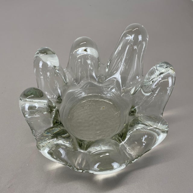 Large Brutalist Lucid Glass Bowl Element Shell Ashtray, France, 1970s For Sale - Image 15 of 18
