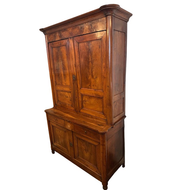 French 19th Century Walnut Buffet Deux Corps For Sale - Image 3 of 11