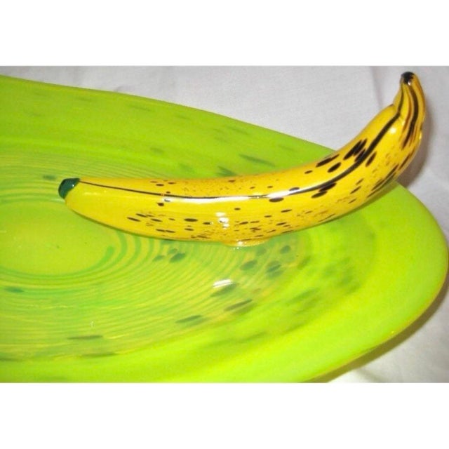 1990s Large Vintage 1990s RPM Studios Harry Stuart Glass Banana Art Platter Acid Green For Sale - Image 5 of 6