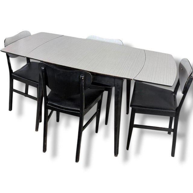 Mid-Century White Formica Extendable Drop-Leaf Dining Table, Set of 5 For Sale - Image 5 of 10