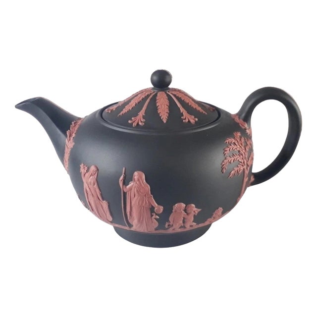 Wedgwood Black Basalt and Terracotta Teapot, 1988 For Sale