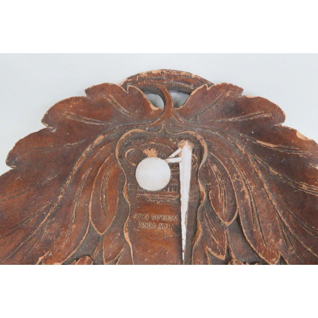 Early 20th Century 1939 Nyc Worlds Fair Handled Souvenir Plate Syroco Wood Tray Made in Usa 5152b For Sale - Image 5 of 12