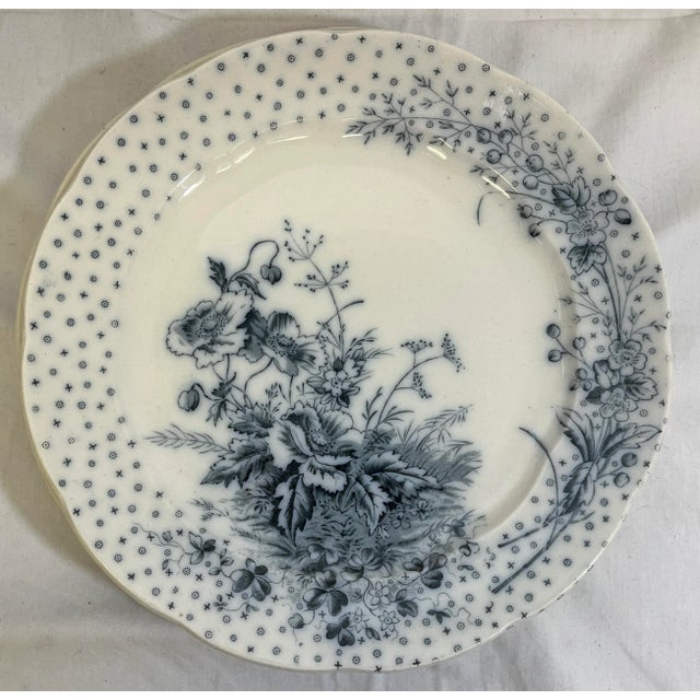 Antique Set of 4 Sampson Hancock Aesthetic Movement Blue Poppy Floral Pattern Dinner Plates From England - Circa 1885 For Sale - Image 4 of 11
