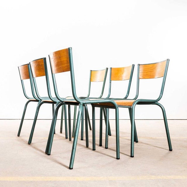 French Steel Green Stacking School Dining Chair from Mullca, 1950s For Sale - Image 3 of 11