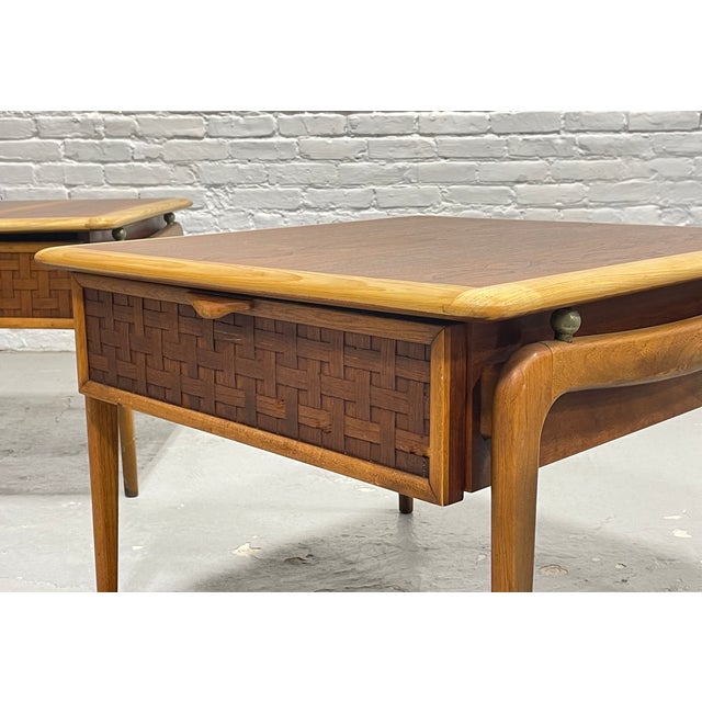1960s Mid Century Modern Walnut & Oak End Tables by Warren Church for Lane Perception For Sale - Image 5 of 12