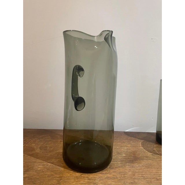 Orangeade Set in Smoked Glass, 1970s, Set of 7 For Sale - Image 6 of 9