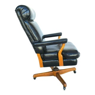 Draft M Mid Century Jfk Gunlocke Style Leather Judiciary Executive Office Chair For Sale