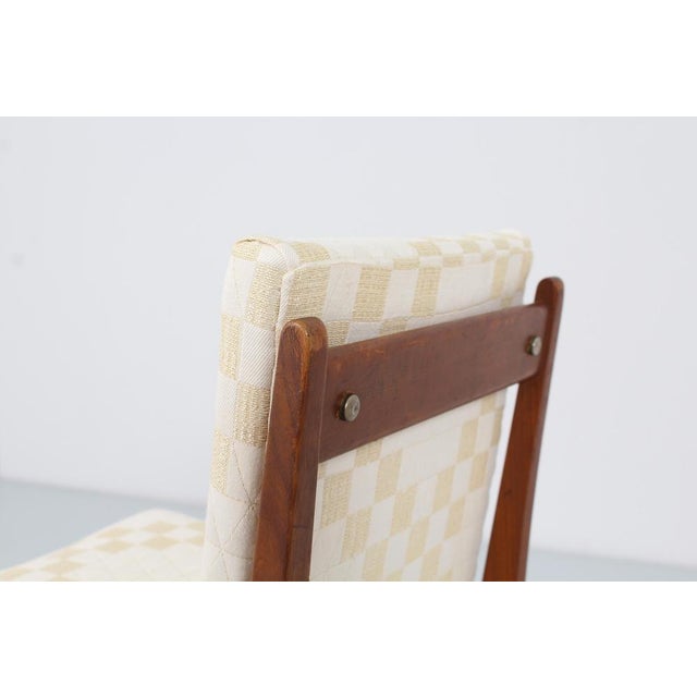1960s Mid-Century Wood and Cream Fabric Chairs from ISA Bergamo, Italy, 1960s, Set of 4 For Sale - Image 5 of 17