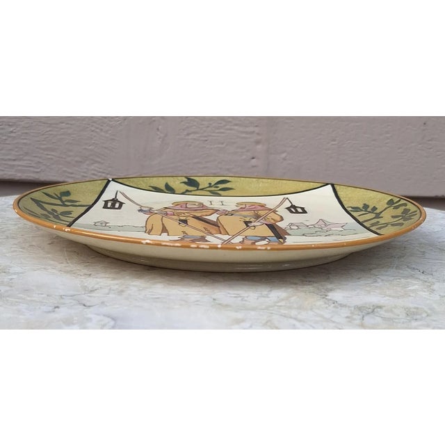 Rustic European 19th Century Antique Minton Maiolica Plate For Sale - Image 3 of 10